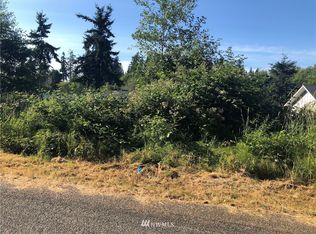 Twin Oaks Ln, Freeland, WA 98249