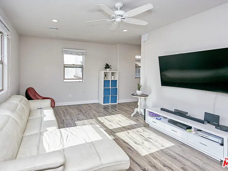9831 Alburtis Ave #37 — Photo 14
