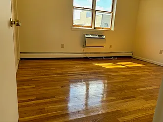 Rented by Alexiou Realty