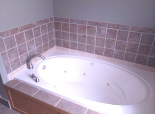 449 N Baehr St, Wichita, KS 67212