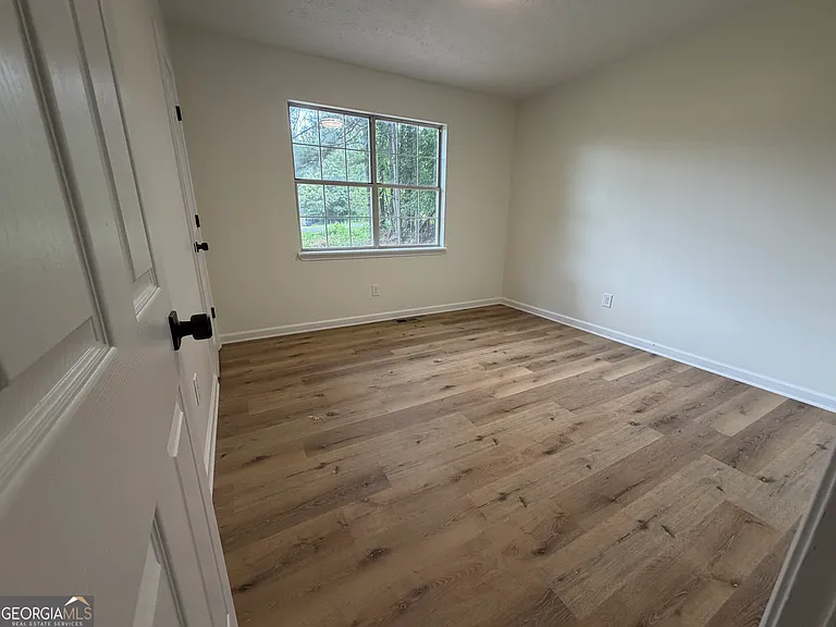 1730 Bullock Dr — Photo 6