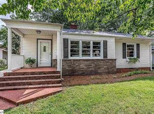 6 Elletson Dr, Greenville, SC 29607