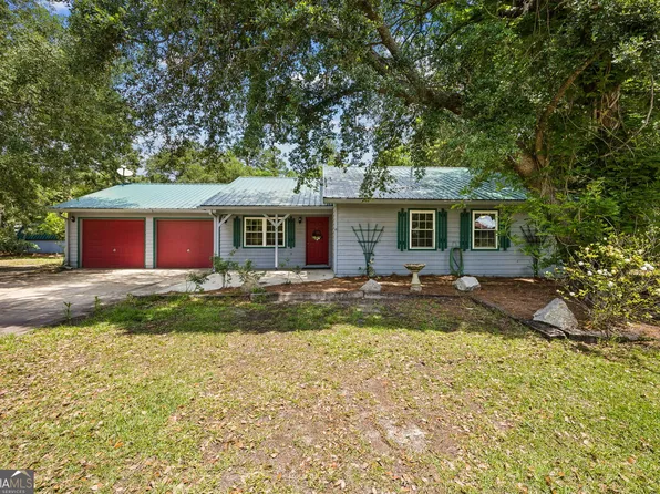 94 Holtz Rd, Kingsland, GA 31548