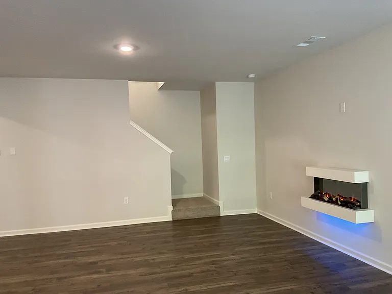 487 Stoneybrook Dr — Photo 27
