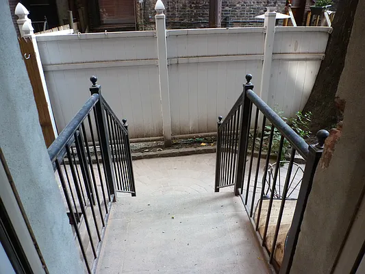 Rented by (Legacy) NY Quality Living Uptown | media 11