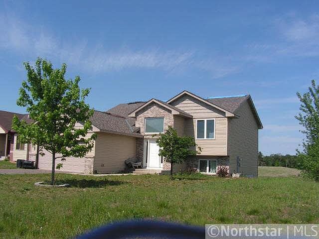 1st image of 906 Isanti Parkway
