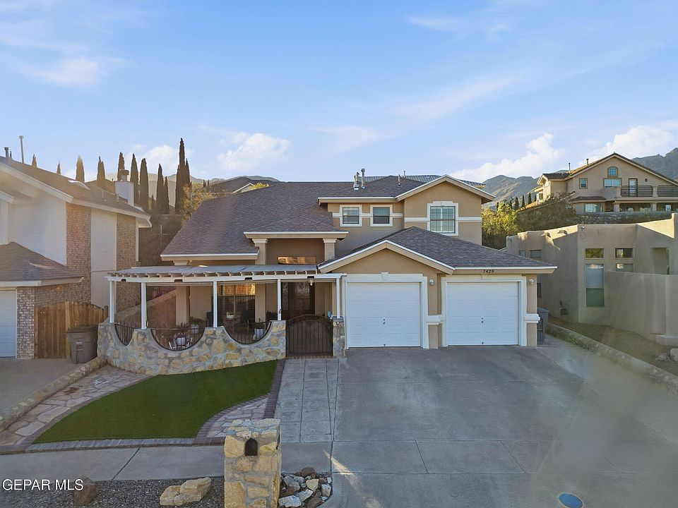 1st image of 7429 Umbria Dr