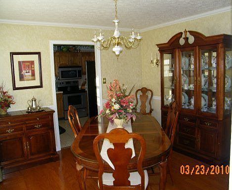 5th image of 1734 Beauchamp Loop