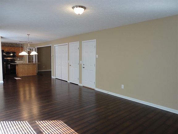 4th image of 1012 Lofton Dr
