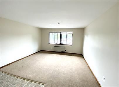 4th image of 65 East St #14