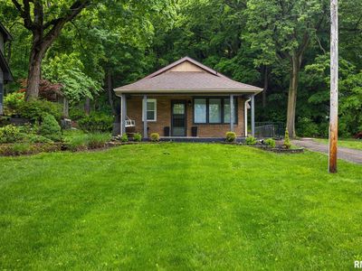 7909 N Galena Rd, Peoria, IL, 61615