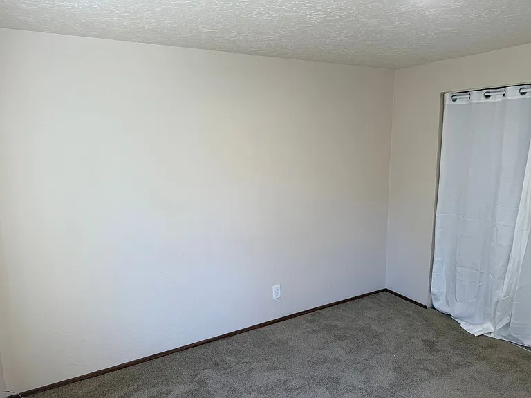 1425-1439 Salishan St SE — Photo 14