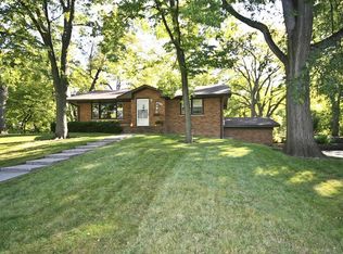 205 Lake St SW, Hutchinson, MN 55350