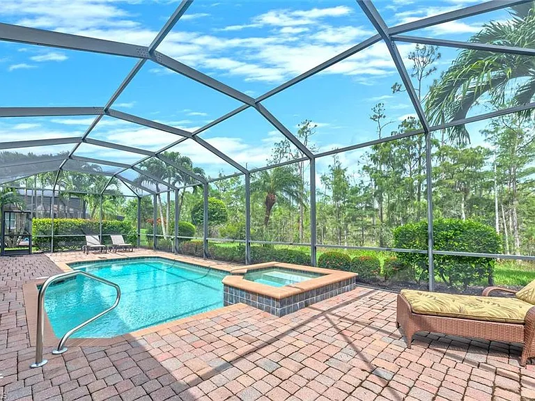 21093 Torre Del Lago St — Photo 1