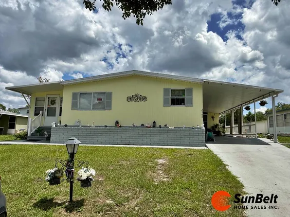 2468 Greenhedge Dr, Orange City, FL 32763