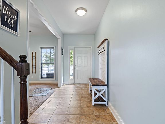 5th image of 2324 Merluna Dr