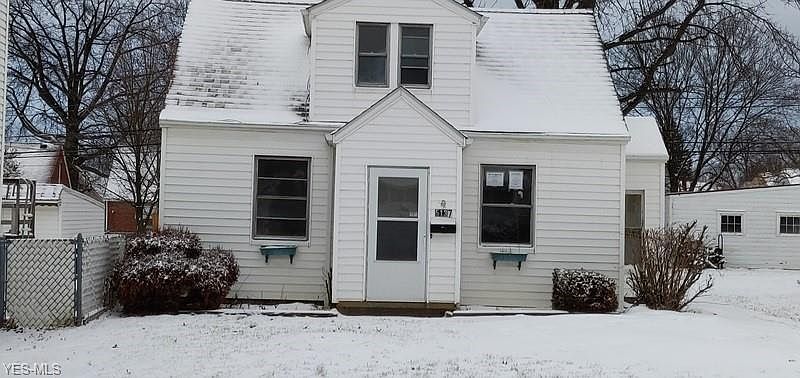 1st image of 5137 E 115th St #F