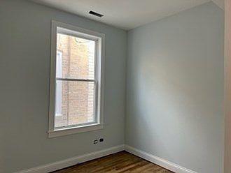 5th image of 304 N Cuyler Ave #2S