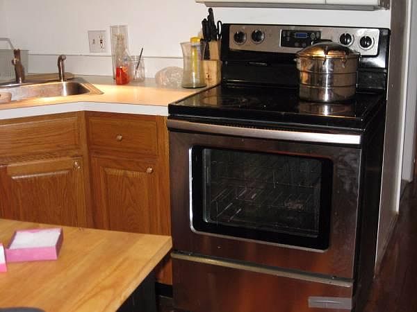 2nd image of 40 Sheafe St APT 2A