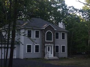 241 Clubhouse Dr #2, East Stroudsburg, PA