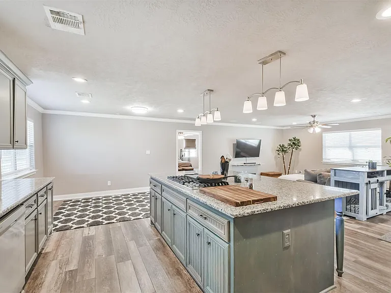 24237 Creekwood Dr — Photo 10