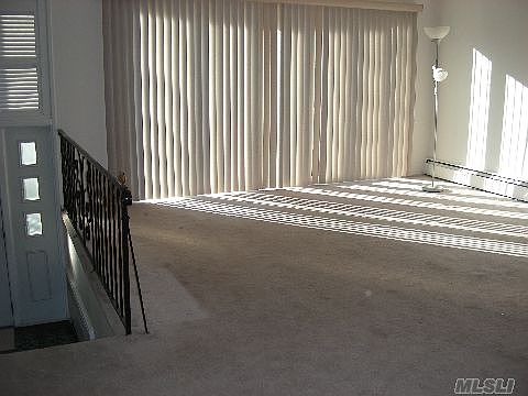 2nd image of 11 Jackie Dr