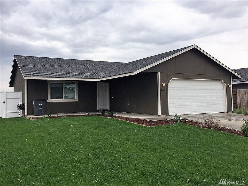 2nd image of 1240 Gemstone St