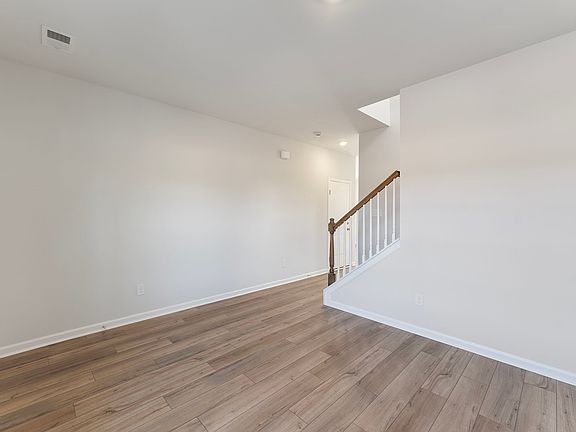 3rd image of 2113 Mayberry Dr Lot 24