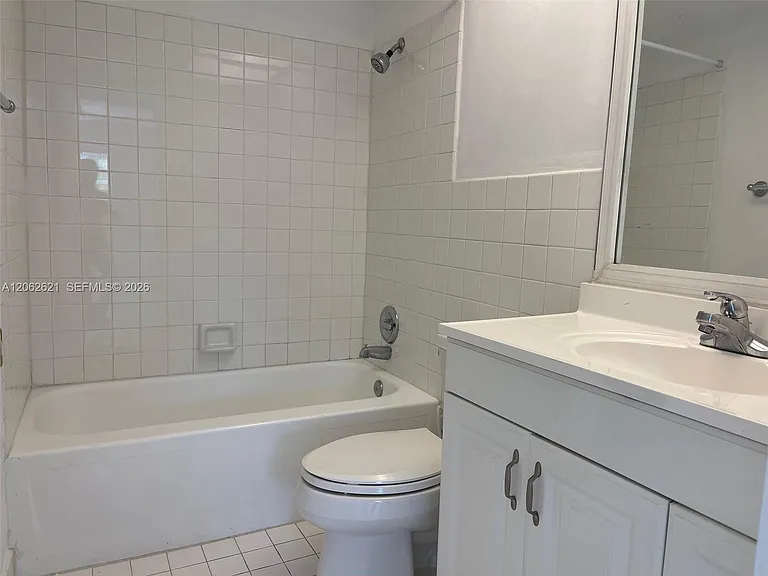 6703 N Kendall Dr #404 — Photo 7