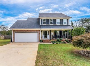 11 Hyde Park Ln, Mauldin, SC 29662