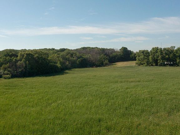 4th image of 1625 Blackfoot Trl