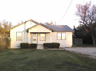 422 S Reno St, Partridge, KS 67566