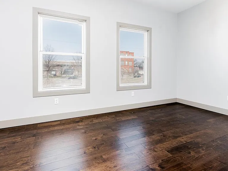 4319 Hunt Ave — Photo 19