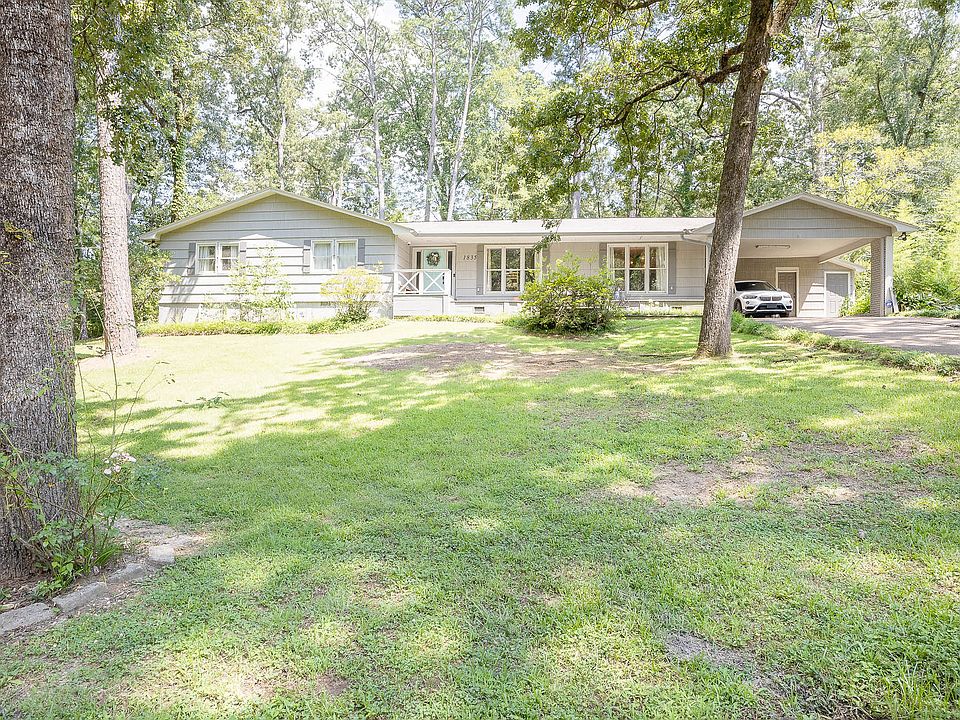 1st image of 1835 Hillview Dr