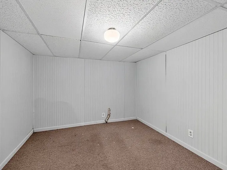 4440 Itaska St #2 — Photo 8