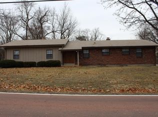 843 Hudson Rd, Saint Louis, MO 63135