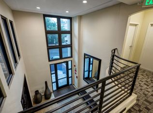 7266 Franklin Ave #110, Los Angeles, CA 90046