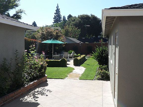 5th image of 3815 Magnolia Dr