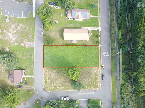 2nd image of 269 Johnson Ave