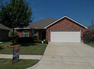 94 Bridgewood Dr, Mansfield, TX 76063