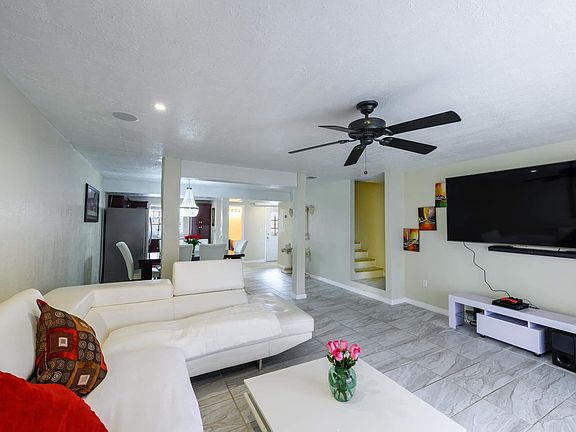 3rd image of 5201 Atlantic Blvd Unit 288