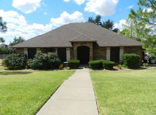 619 Paula Ter, Burleson, TX 76028