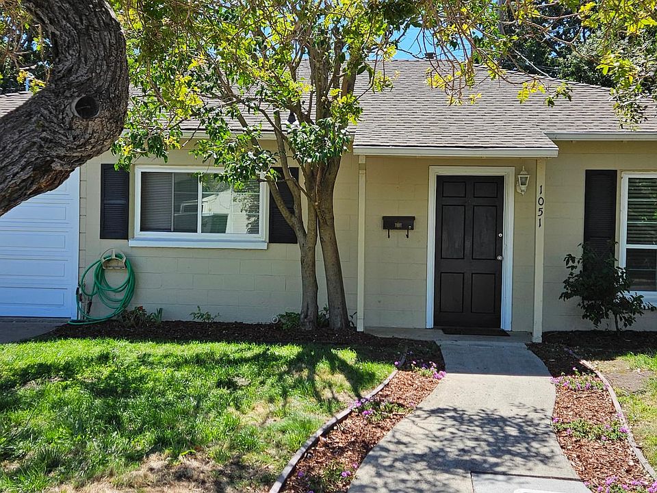 1st image of 1051 Northwood Dr