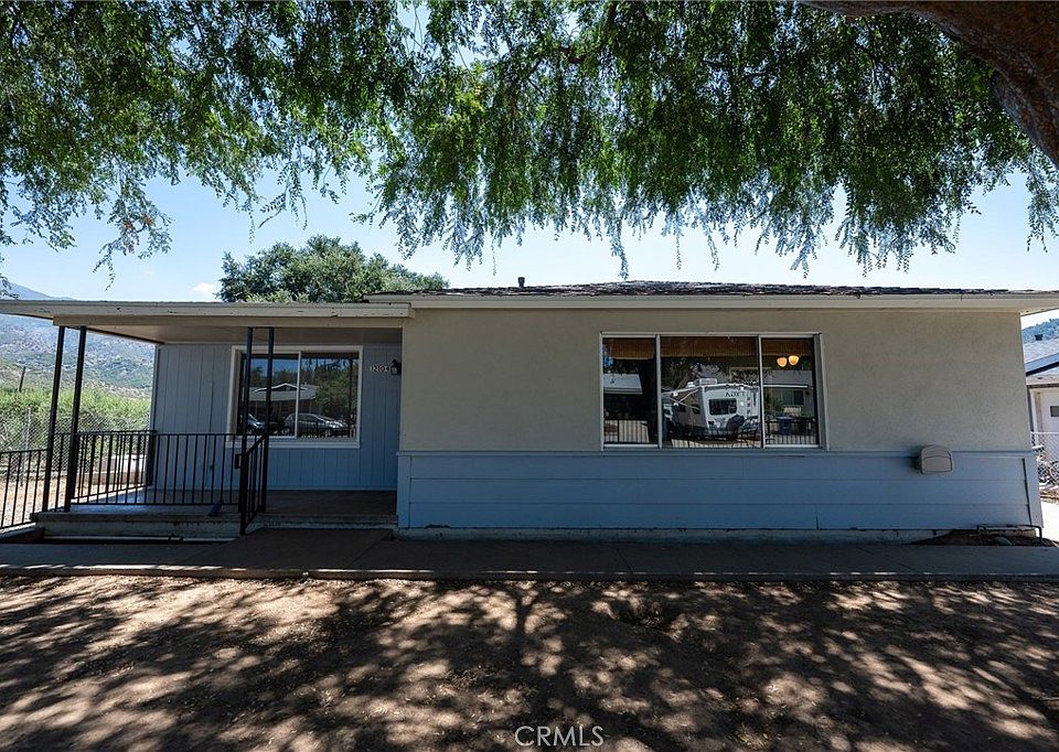 1st image of 12104 Topa Ln