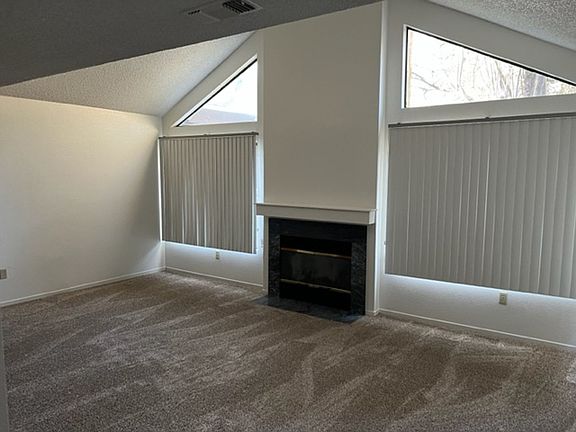 2nd image of 22 Sierra Lakeside Ln