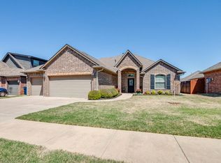 8241 NW 159th St, Edmond, OK 73013