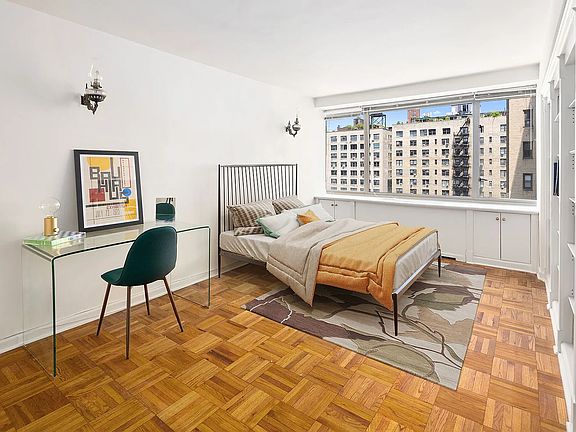 5th image of 315 W 70th St APT 16C