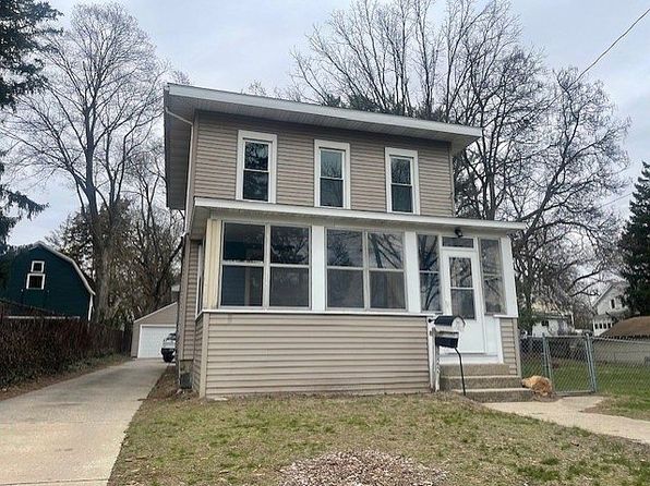 922 W Lincoln Ave