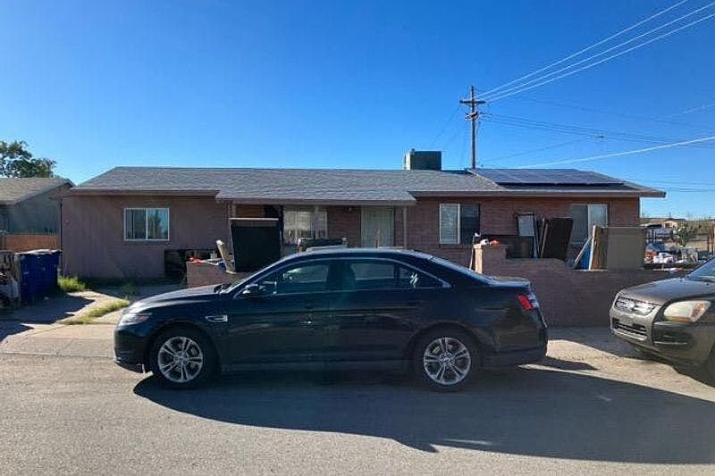 1st image of 15800 N Twin Lakes Dr