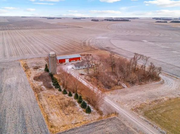 364 80th Ave, Steen, MN 56173